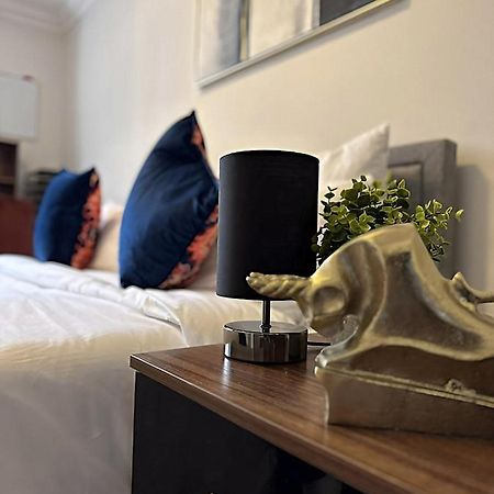 Spacious 3 Bed, 2 Bath In The Heart Of Shoreditch Londra Dış mekan fotoğraf